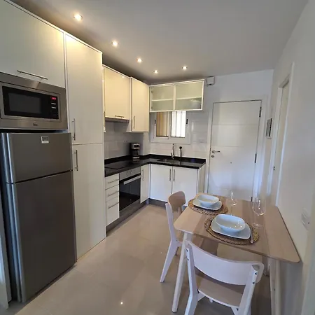 Oliva Apartment *